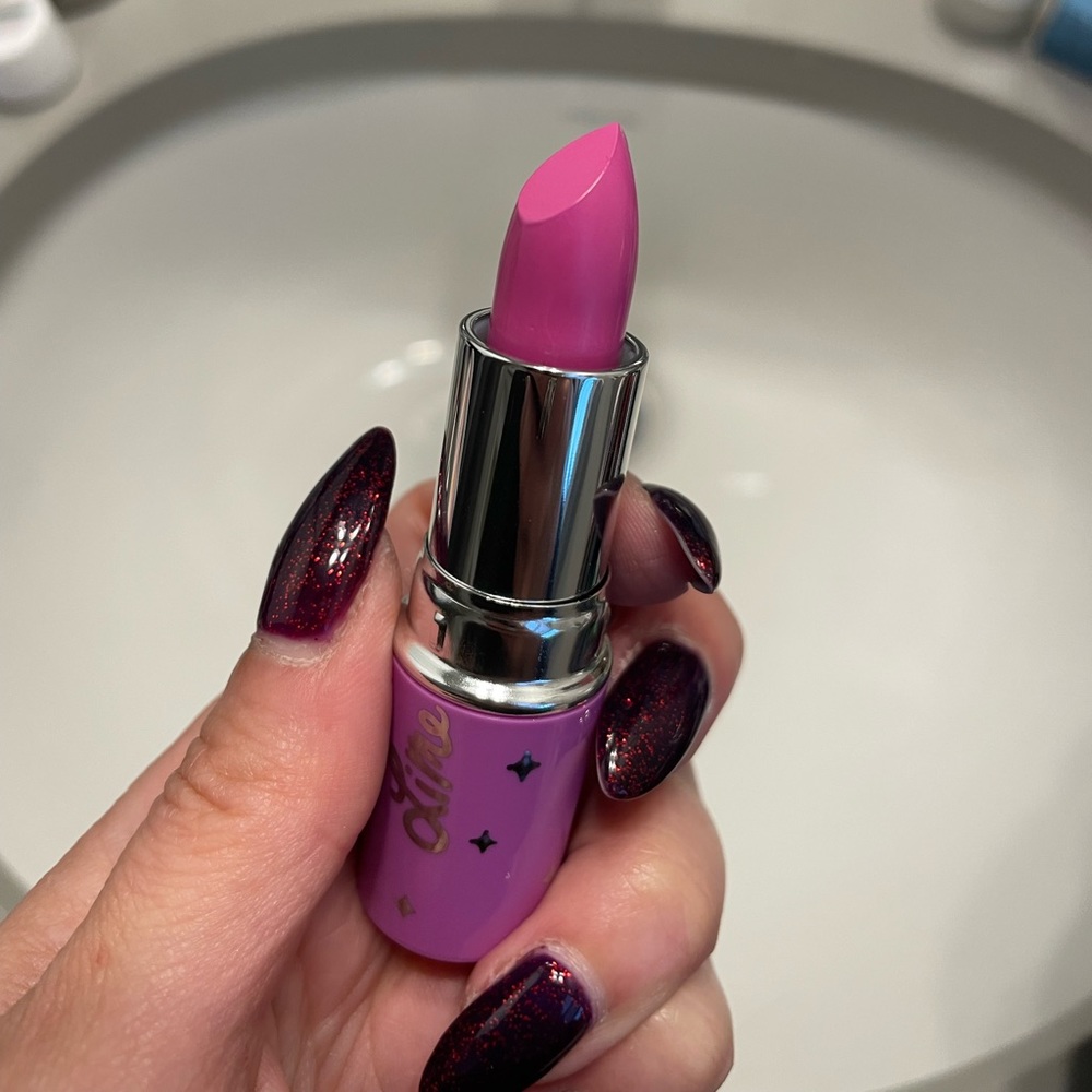 ♥️ Brand New RARE DISCONTINUED Lime Crime Lipstick in Dollhouse